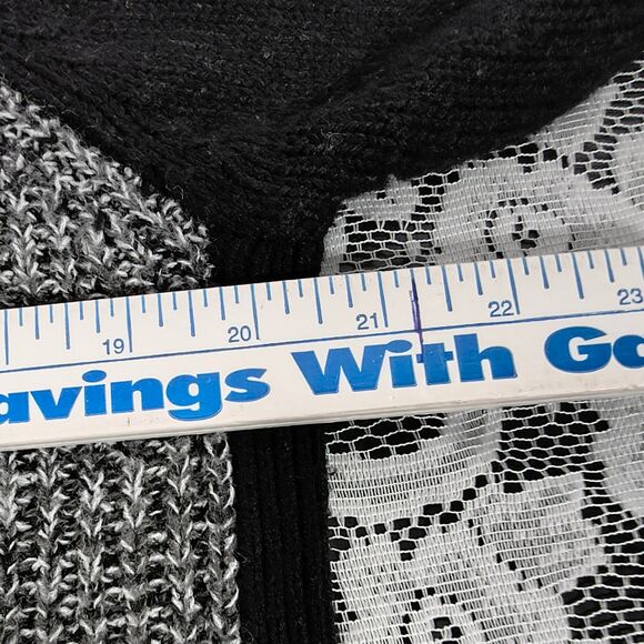 Super Soft Thick Black & Grey Crewneck Sweater - Picture 8 of 10